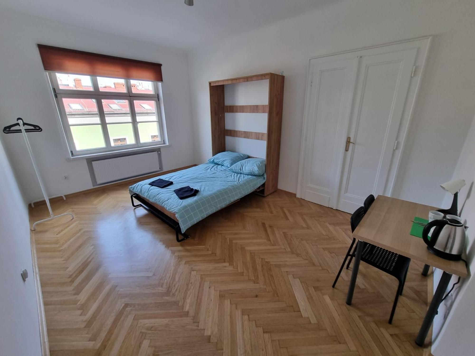 Fantastic-Inn Krakow - Kr6 — Zdjęcia 1